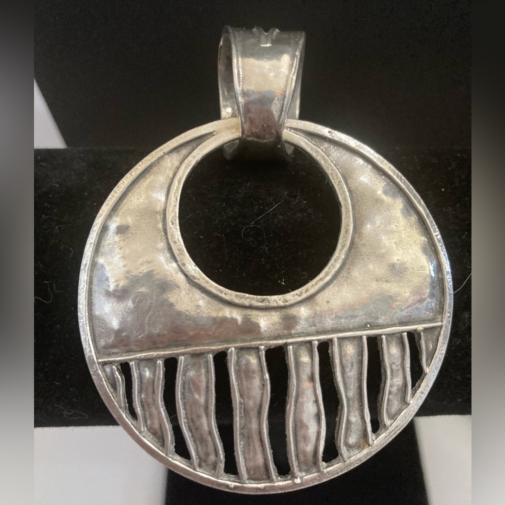 Large Silpada 925 Sterling Silver Pendant.​​